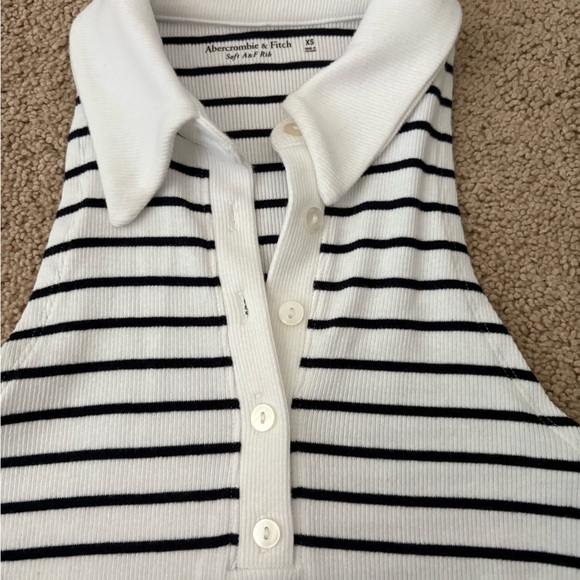 Abercrombie & Fitch Sleeveless Polo Bodysuit Black and White - Picture 2 of 6